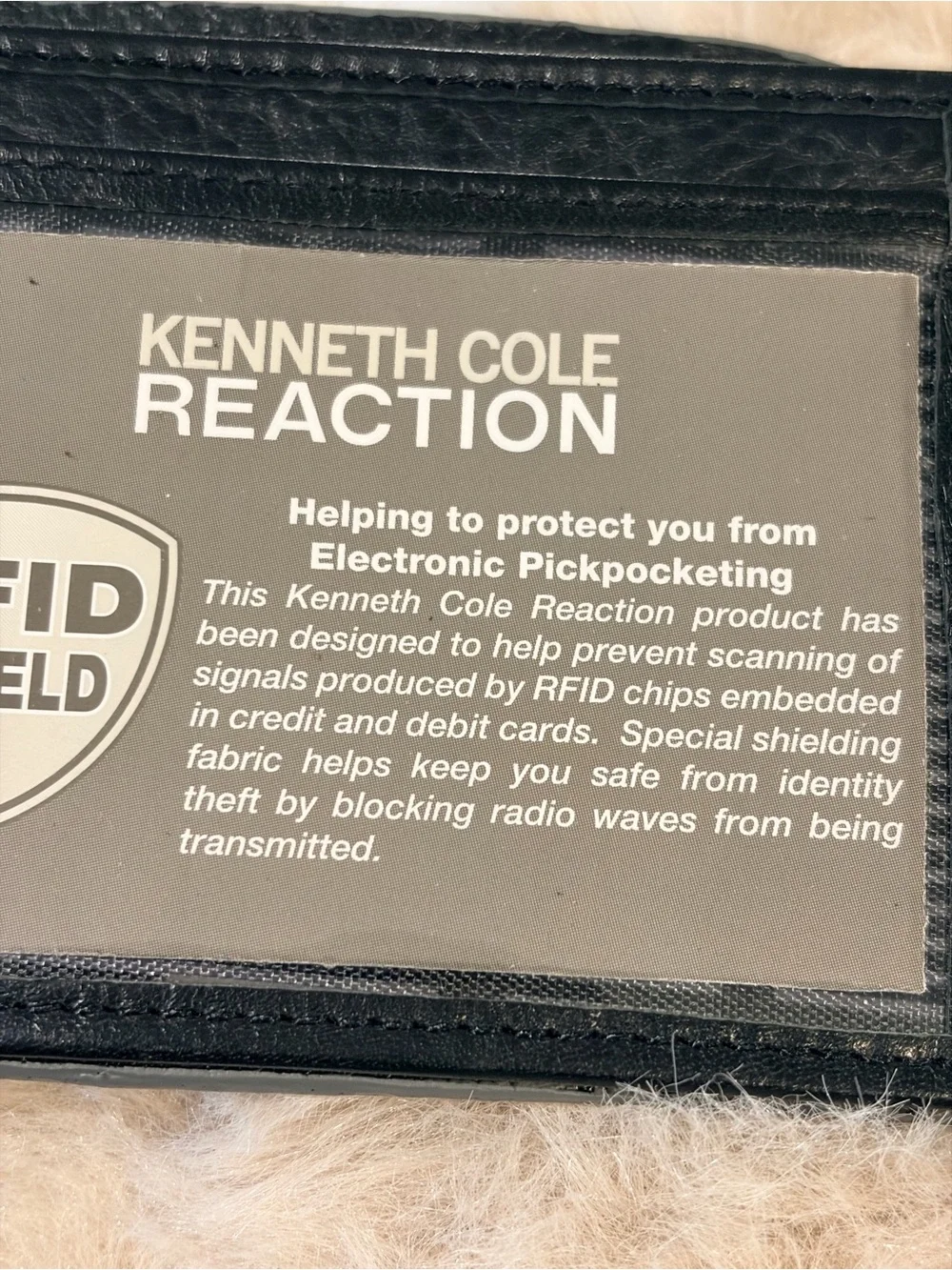 Kenneth Cole Reaction Black Leather Slim Bi-Fold Wallet